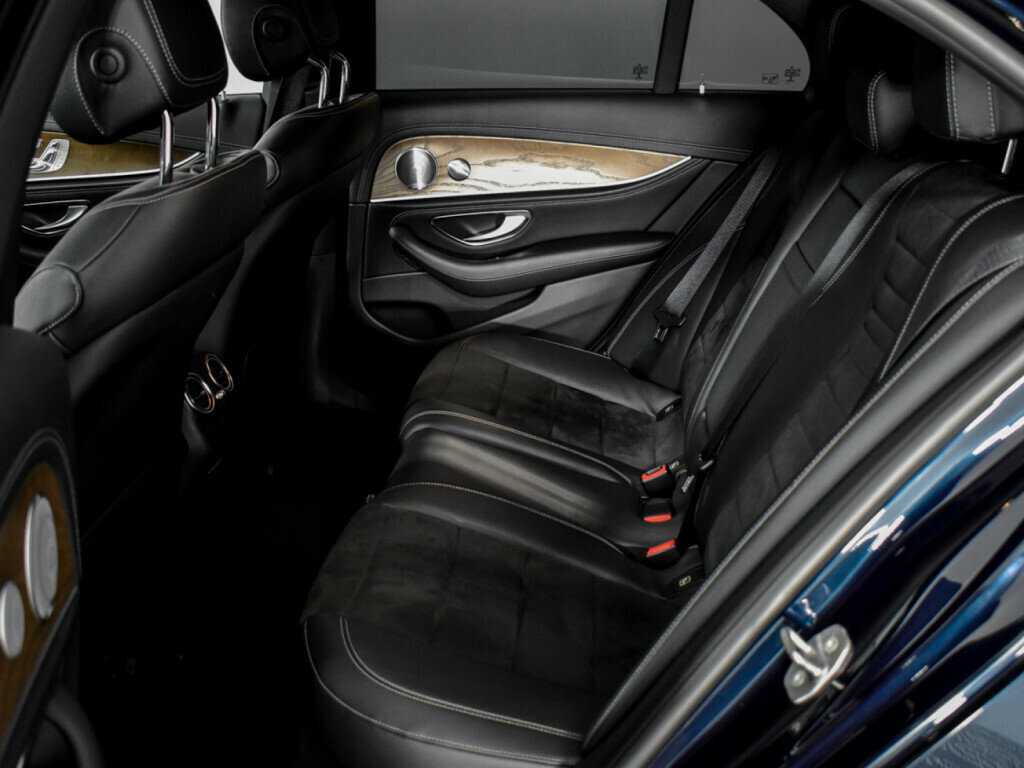 Mercedes-Benz E-Класс 2017 года с пробегом. Фото: #11