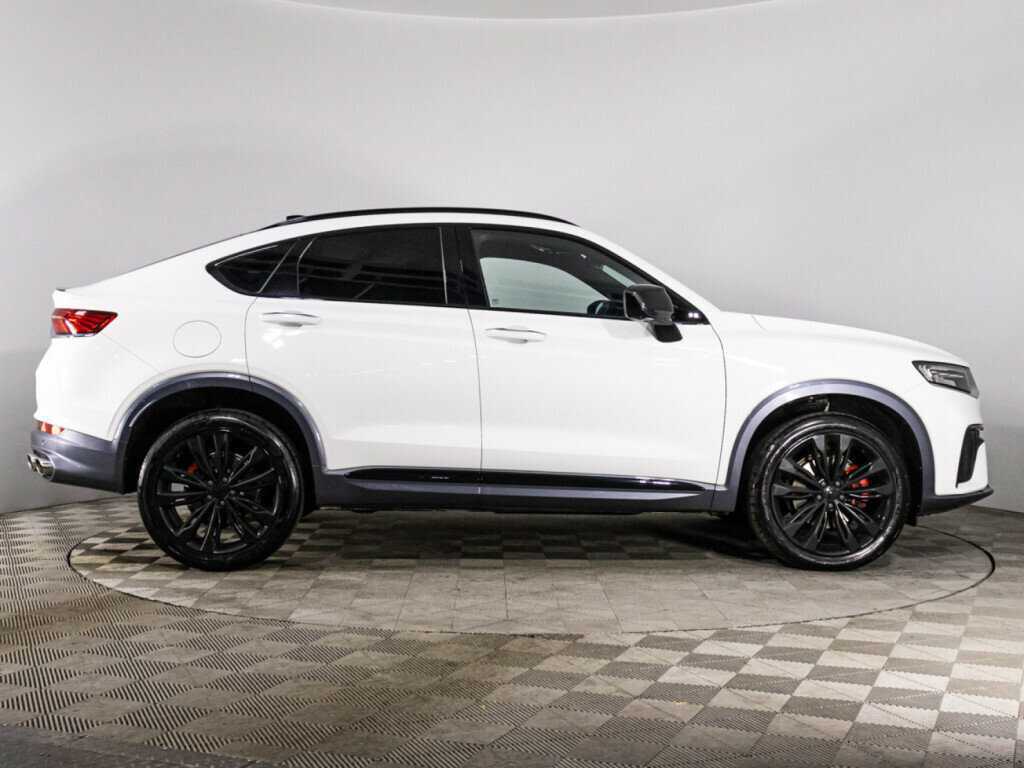 Geely Tugella 2022 года с пробегом. Фото: #3