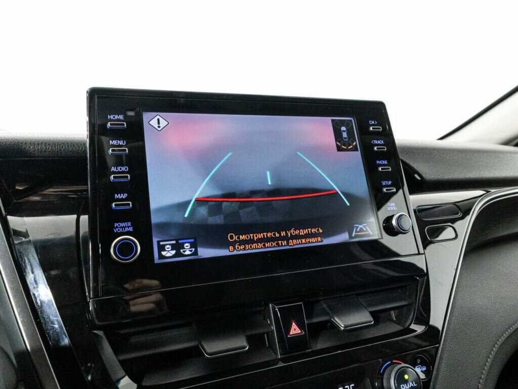 Toyota Camry 2021 года с пробегом. Фото: #15