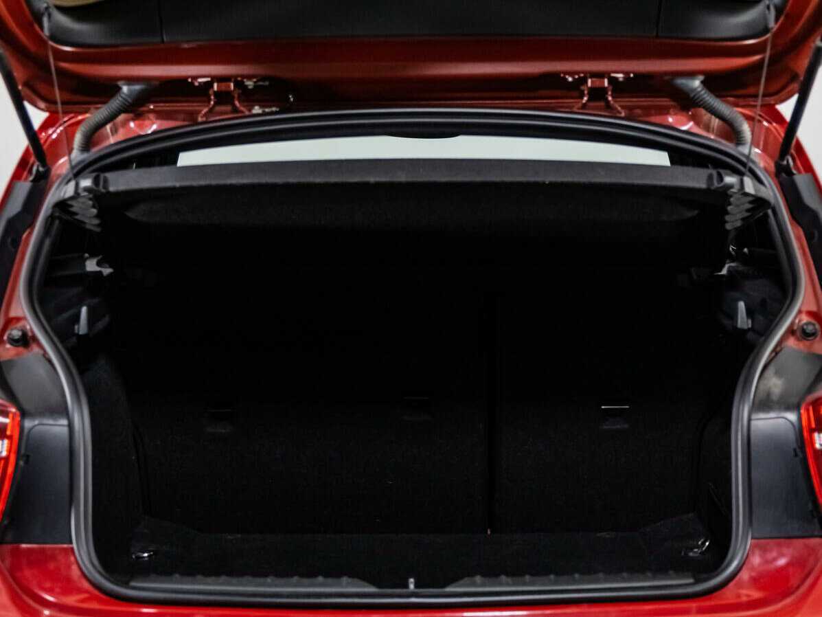 BMW 1 серии 2012 года с пробегом. Фото: #16