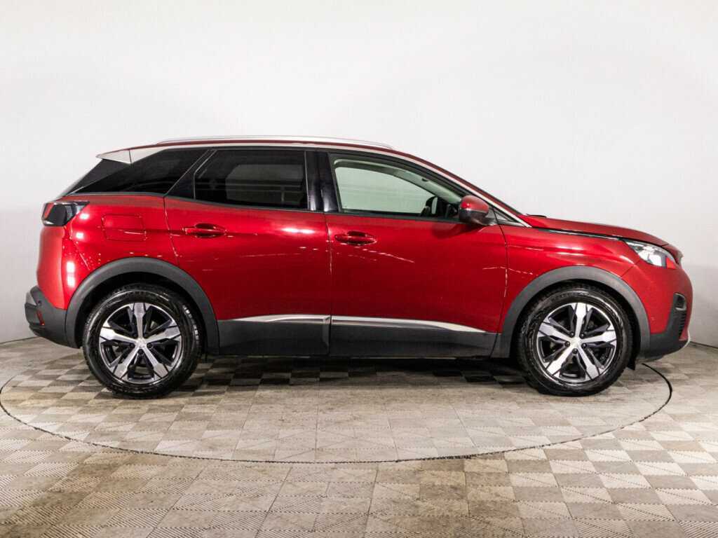 Peugeot 3008 2019 года с пробегом. Фото: #3