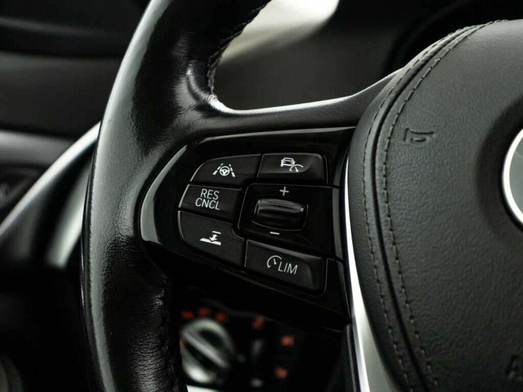 BMW 5 серии 2018 года с пробегом. Фото: #23