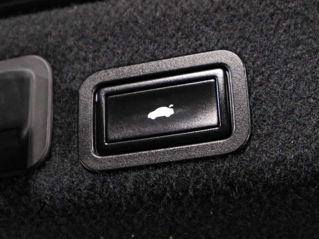 Audi A6 2012 года с пробегом. Фото: #14