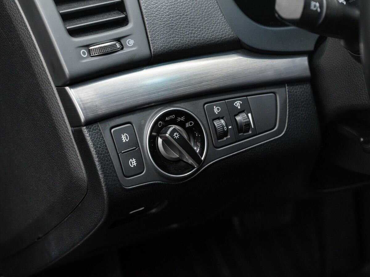 Б/У Хендай ай40 2016 года. Фото: #16