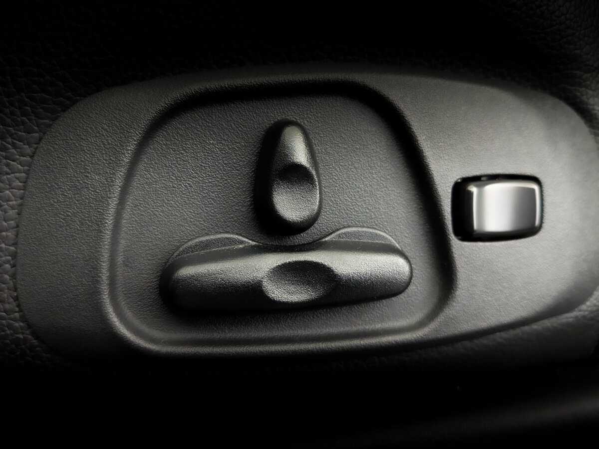 Mitsubishi Pajero 2019 года с пробегом. Фото: #20