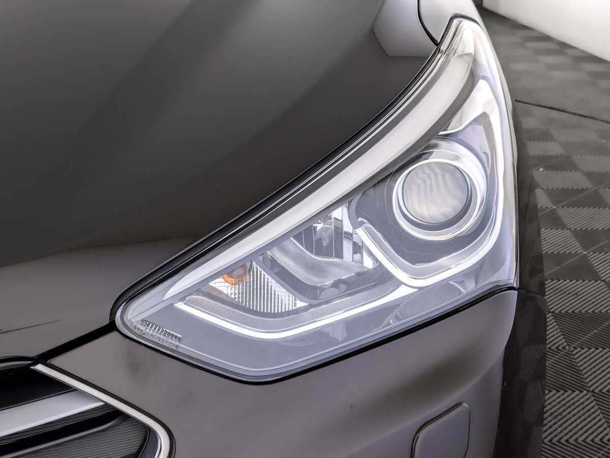 Hyundai Santa Fe 2016 года с пробегом. Фото: #16