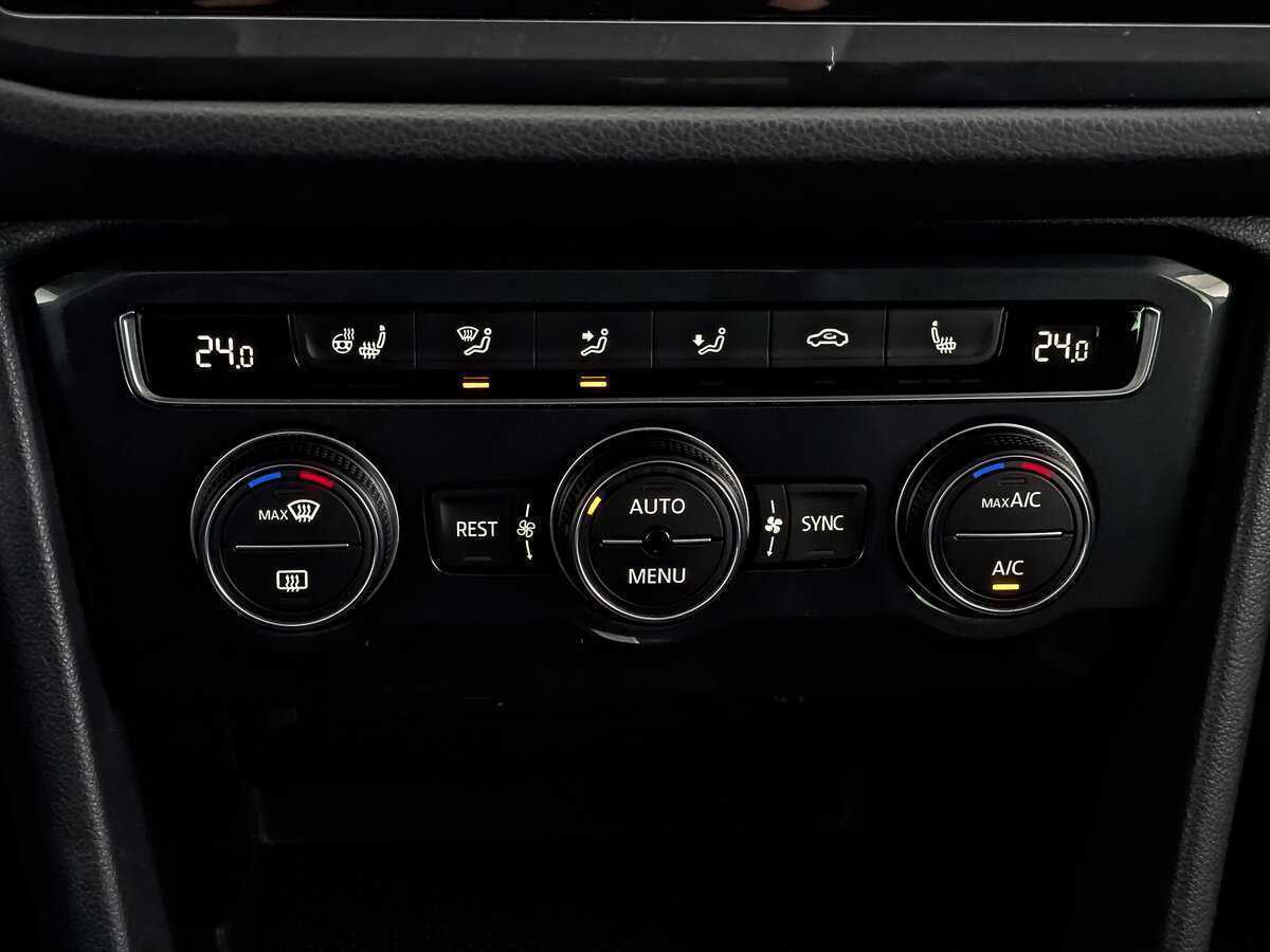 Volkswagen Tiguan 2018 года с пробегом. Фото: #20