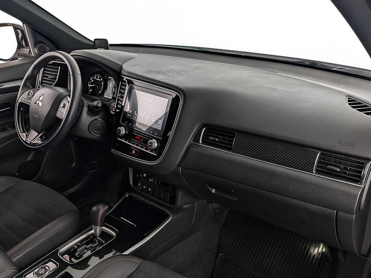Mitsubishi Outlander 2022 года с пробегом. Фото: #12