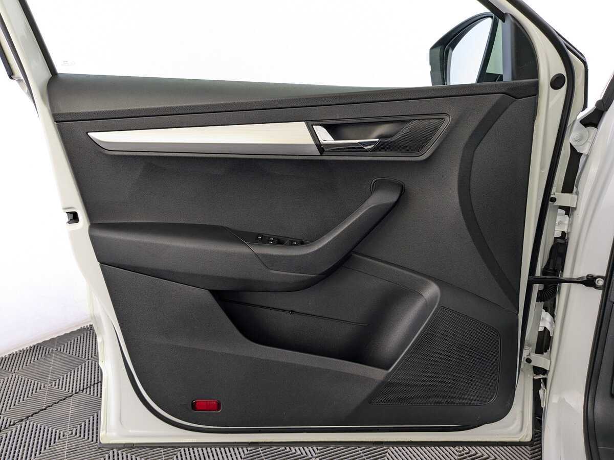 Skoda Karoq 2021 года с пробегом. Фото: #18