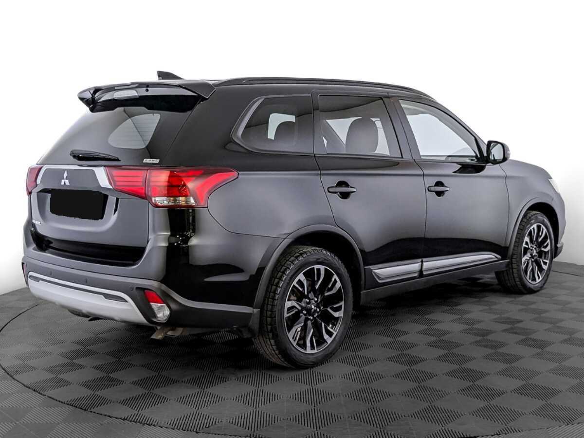 Mitsubishi Outlander 2021 года с пробегом. Фото: #4
