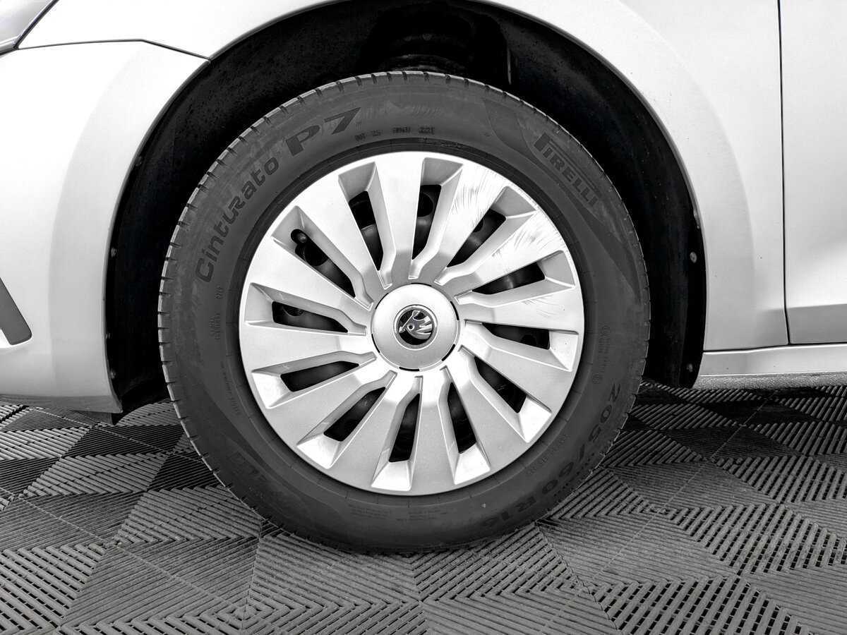 Skoda Octavia 2021 года с пробегом. Фото: #17