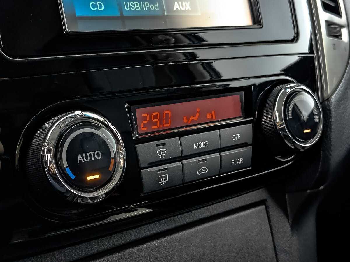 Mitsubishi Pajero 2018 года с пробегом. Фото: #20