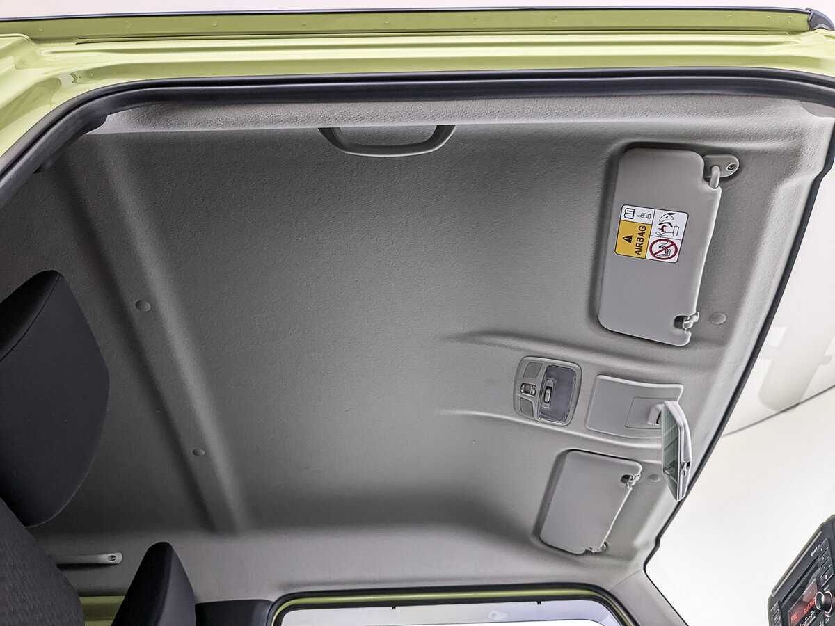 Suzuki Jimny 2021 года с пробегом. Фото: #22