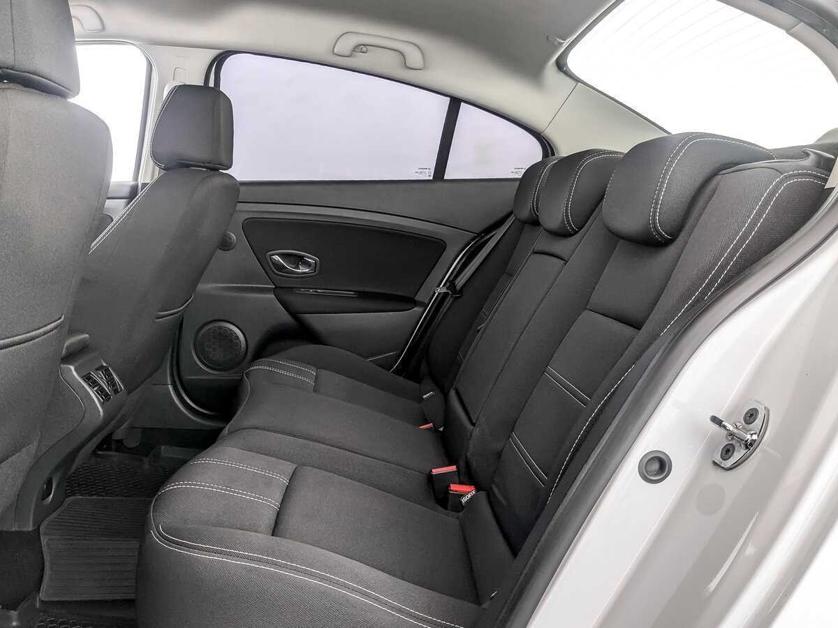 Renault Fluence 2013 года с пробегом. Фото: #11