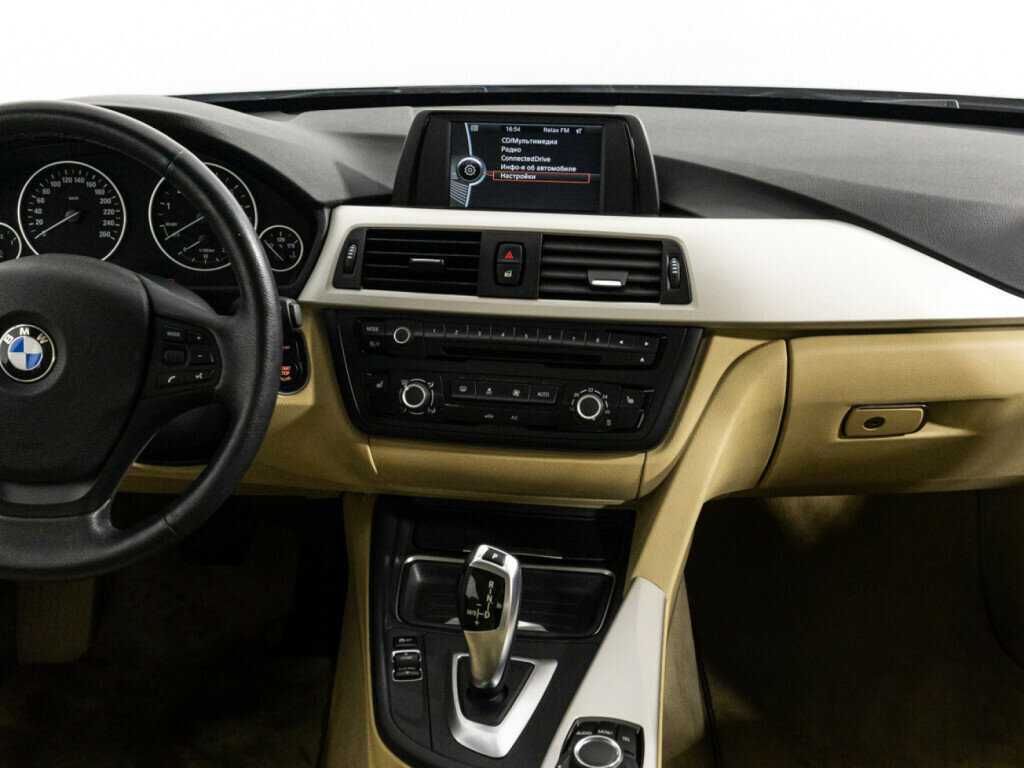 BMW 3 серии 2013 года с пробегом. Фото: #13