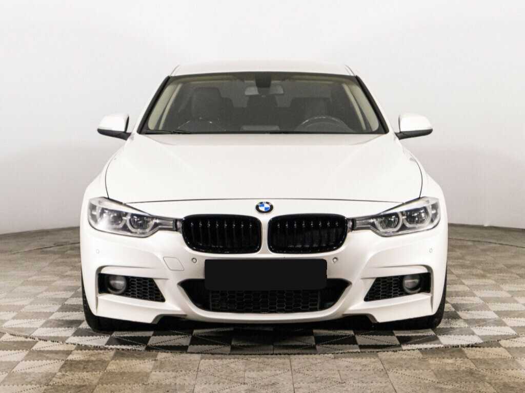 BMW 3 серии 2016 года с пробегом. Фото: #1