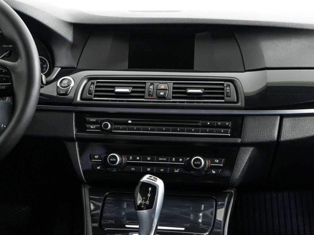 BMW 5 серии 2013 года с пробегом. Фото: #13