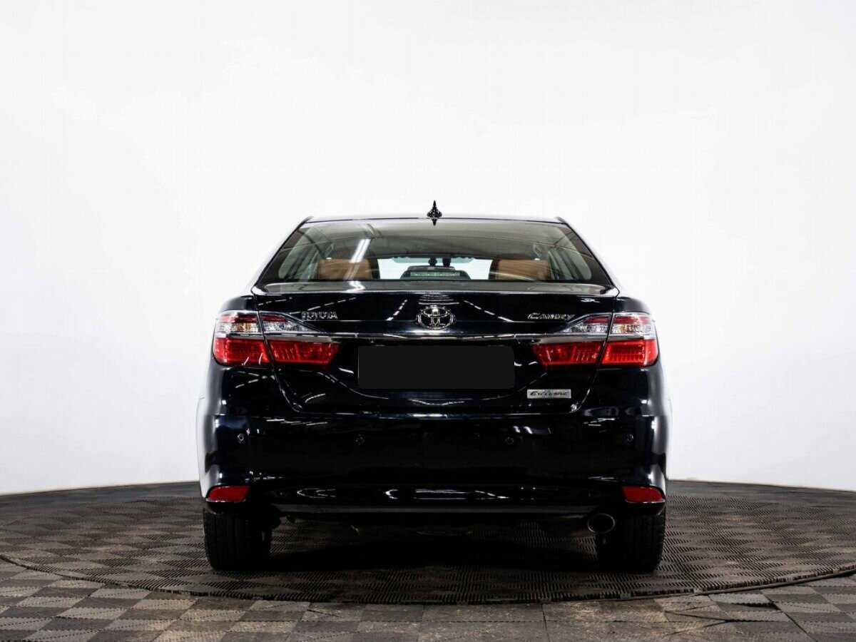 Toyota Camry 2017 года с пробегом. Фото: #4