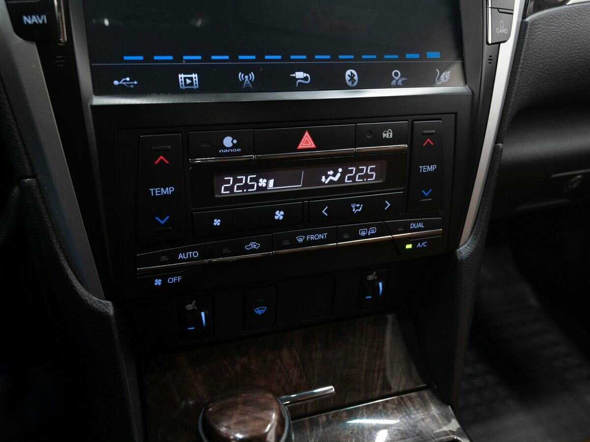 Toyota Camry 2017 года с пробегом. Фото: #20