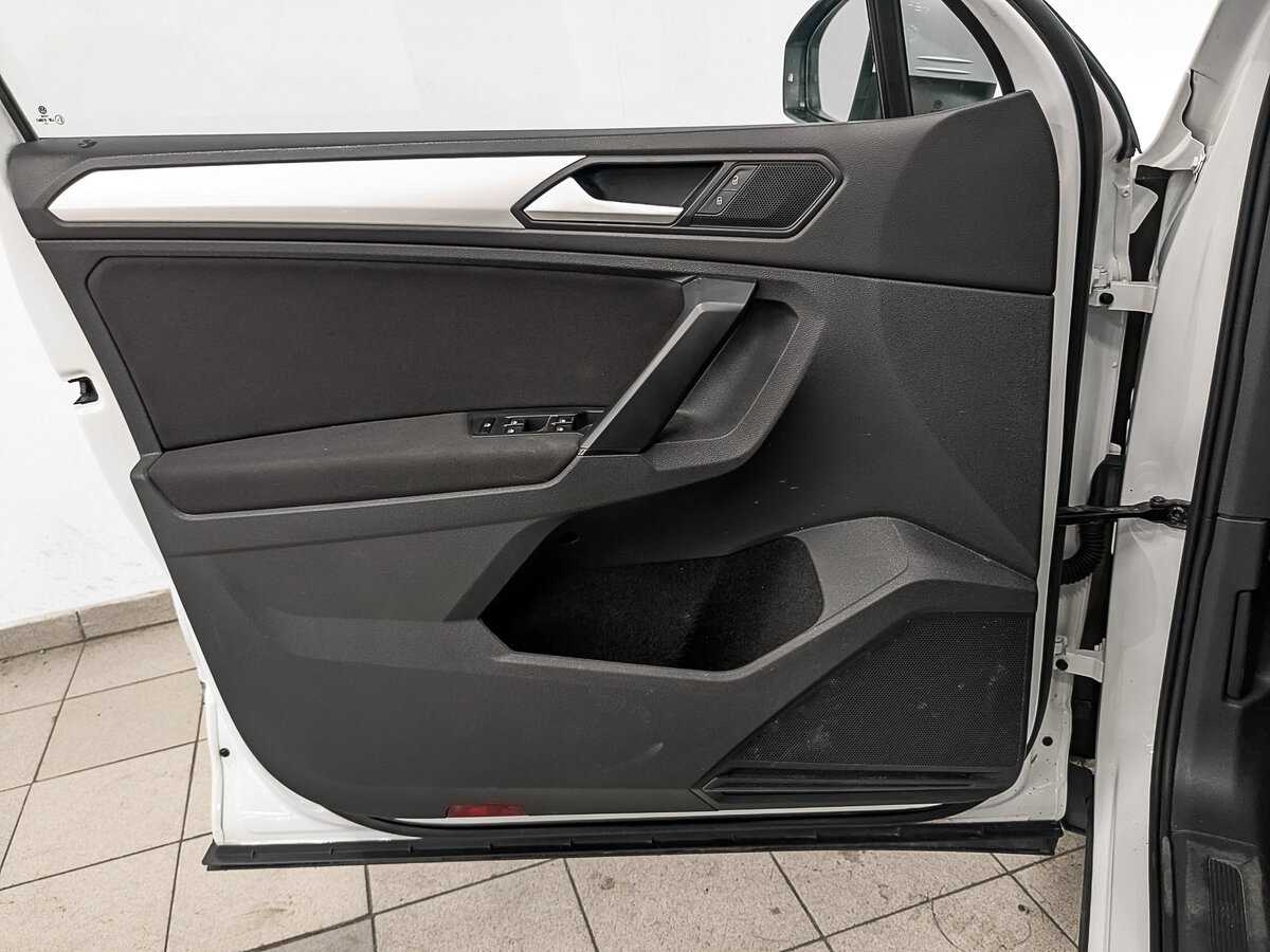 Volkswagen Tiguan 2021 года с пробегом. Фото: #16