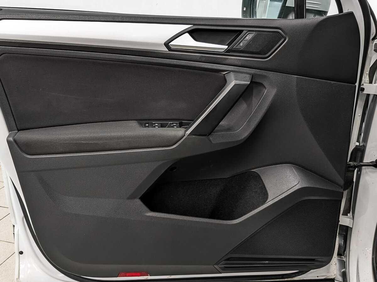 Volkswagen Tiguan 2021 года с пробегом. Фото: #18