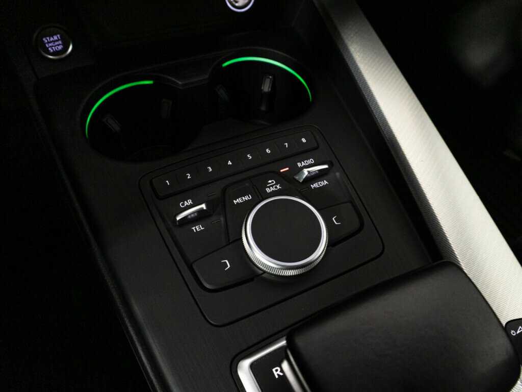 Audi A4 2015 года с пробегом. Фото: #17