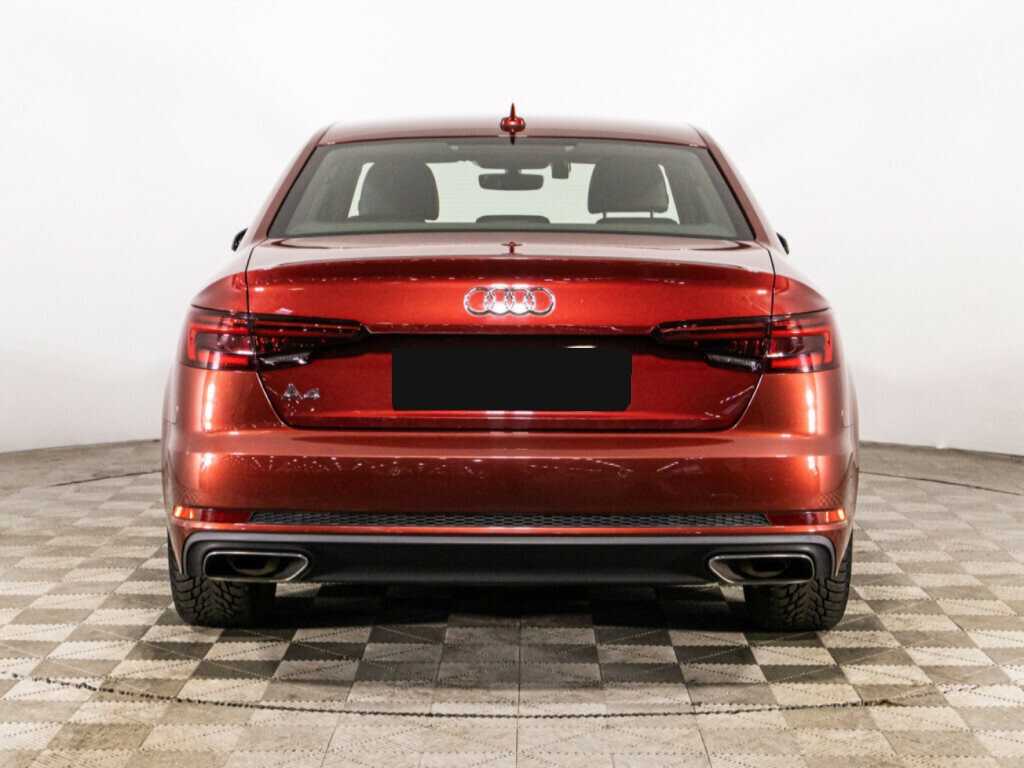 Audi A4 2019 года с пробегом. Фото: #5
