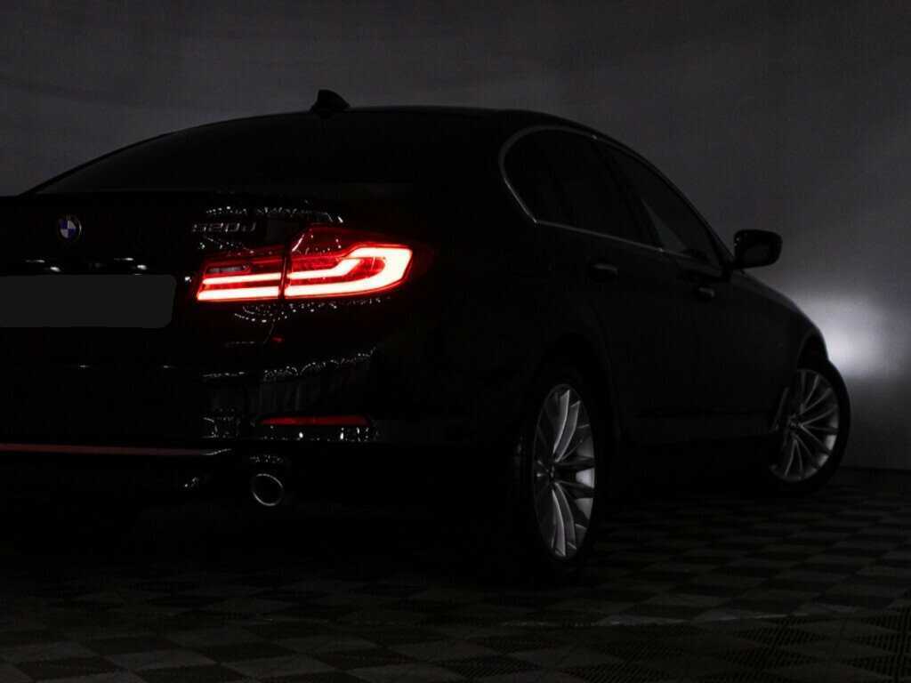 BMW 5 серии 2017 года с пробегом. Фото: #23