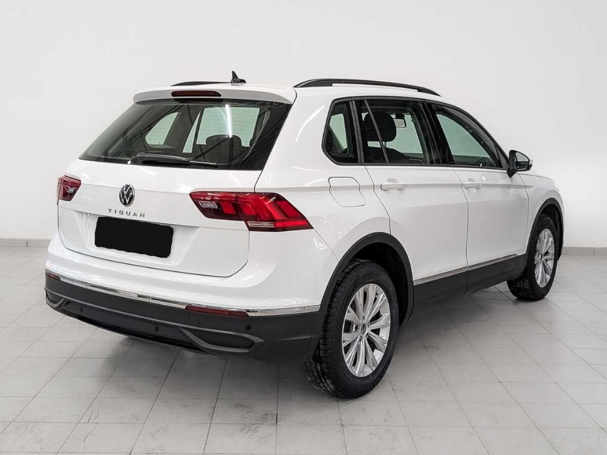 Volkswagen Tiguan 2021 года с пробегом. Фото: #4