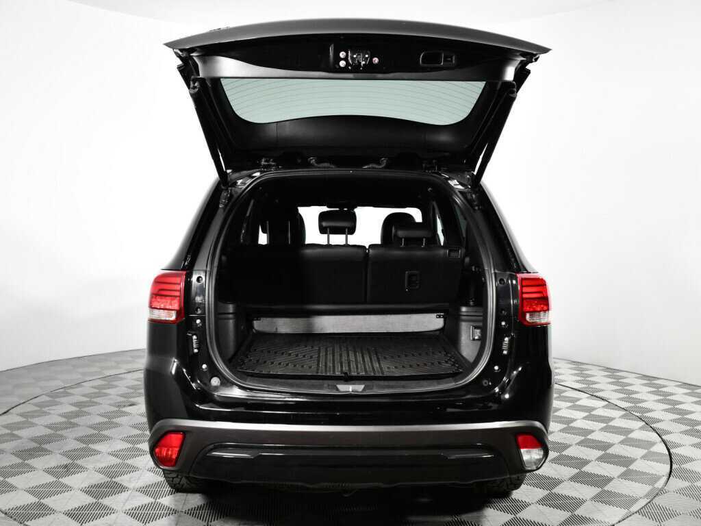 Mitsubishi Outlander 2021 года с пробегом. Фото: #16