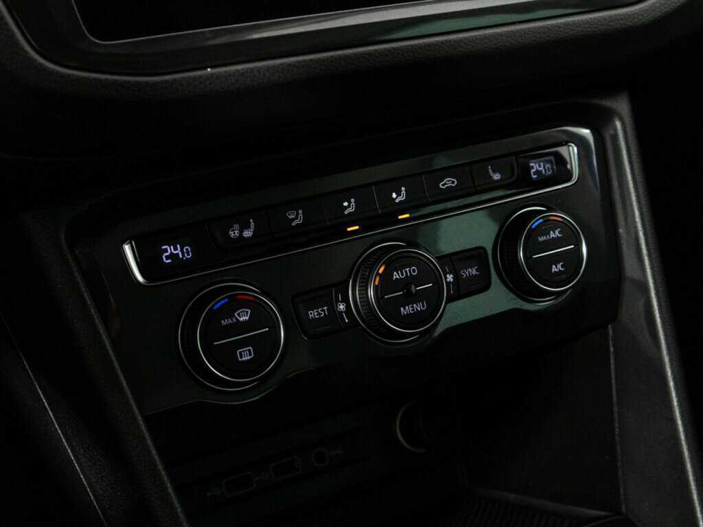Volkswagen Tiguan 2018 года с пробегом. Фото: #20