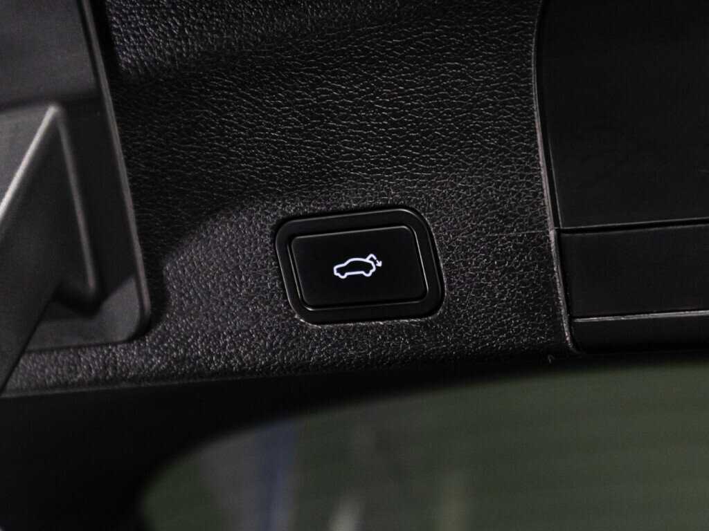 Geely Tugella 2020 года с пробегом. Фото: #15