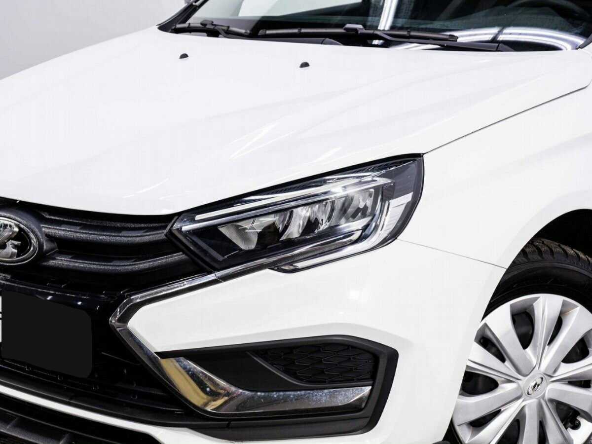 Lada (ВАЗ) Vesta 2023 года с пробегом. Фото: #6