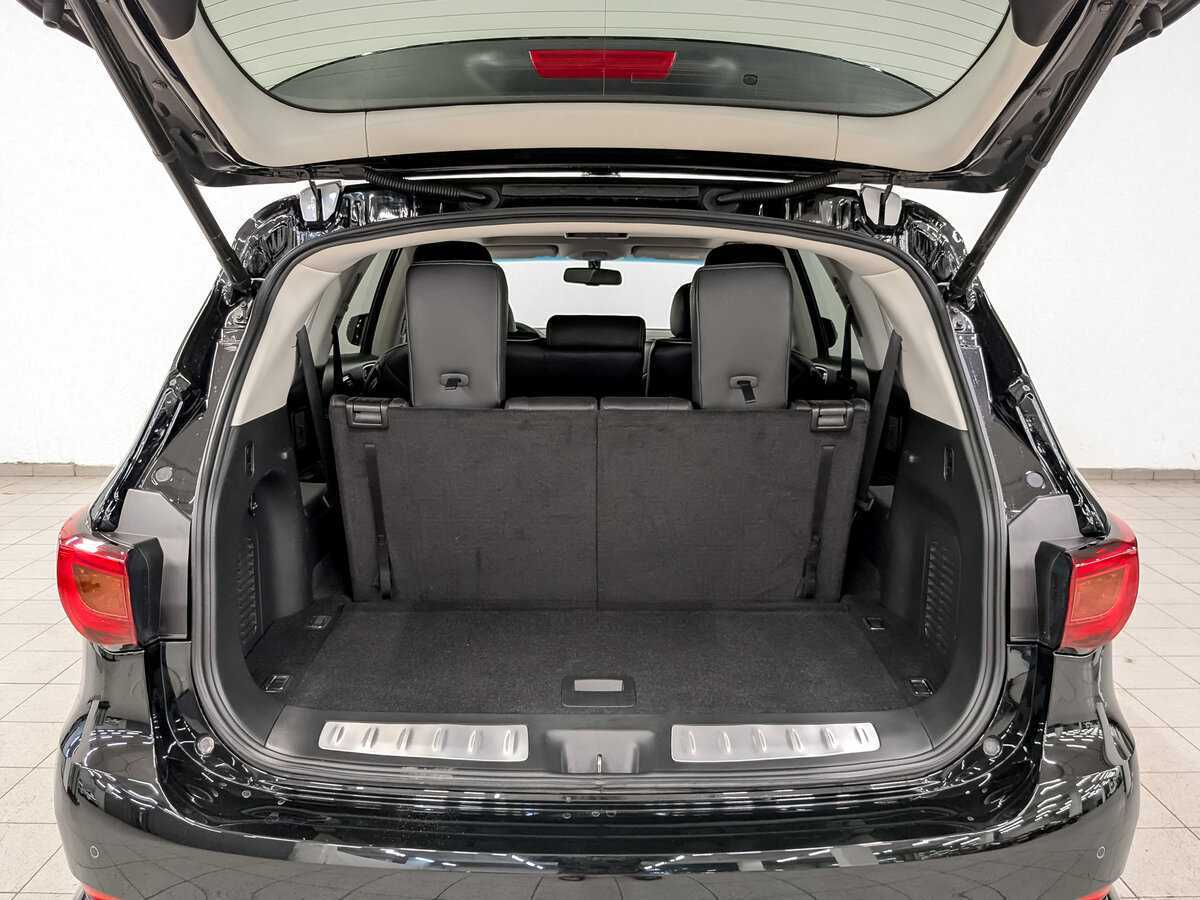 Infiniti QX60 2018 года с пробегом. Фото: #9