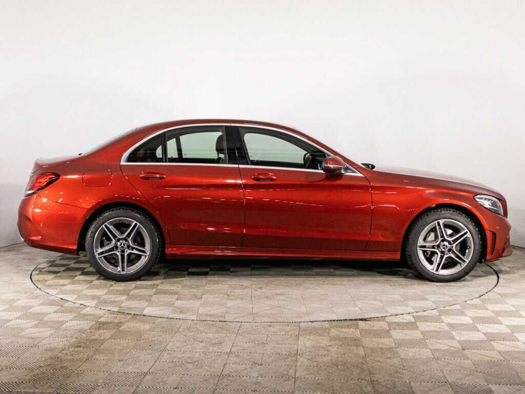 Mercedes-Benz C-Класс 2019 года с пробегом. Фото: #3