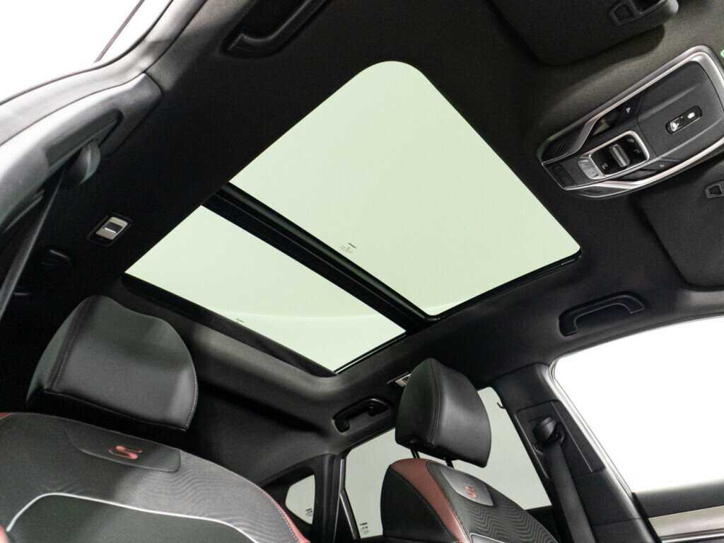 Geely Coolray 2023 года с пробегом. Фото: #21