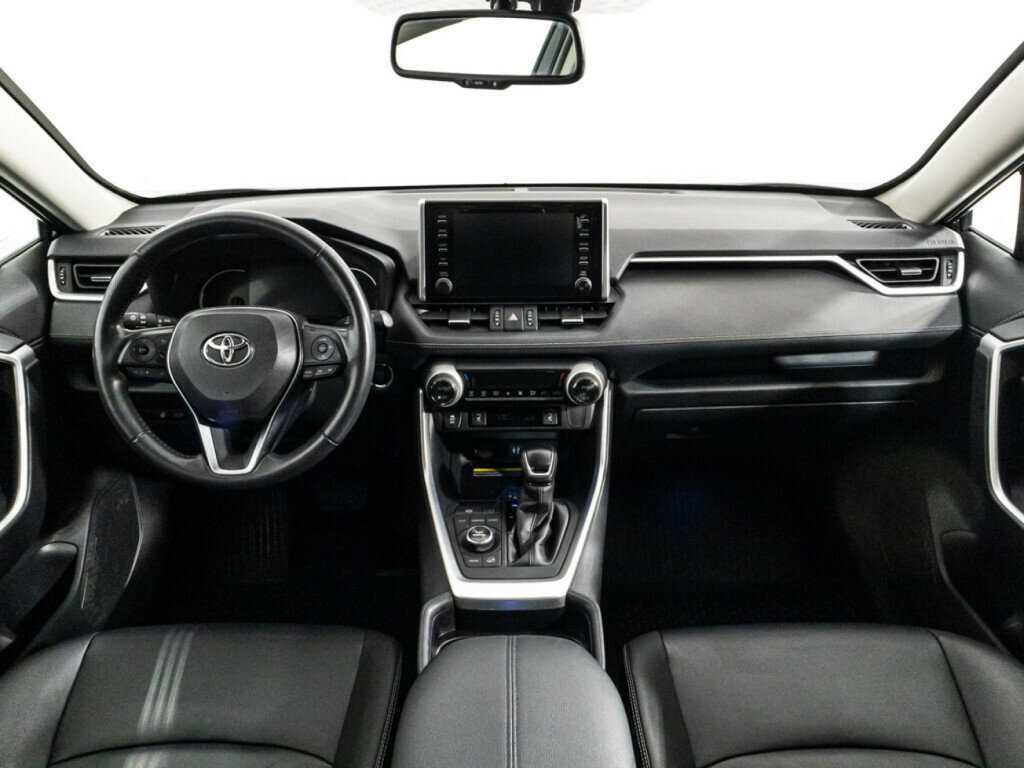 Toyota RAV4 2020 года с пробегом. Фото: #12