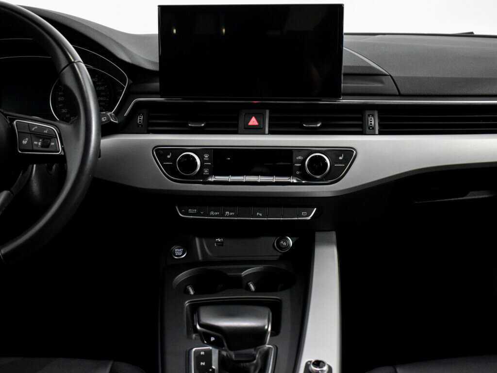 Audi A4 2020 года с пробегом. Фото: #14