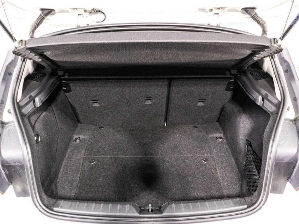 BMW 1 серии 2016 года с пробегом. Фото: #13