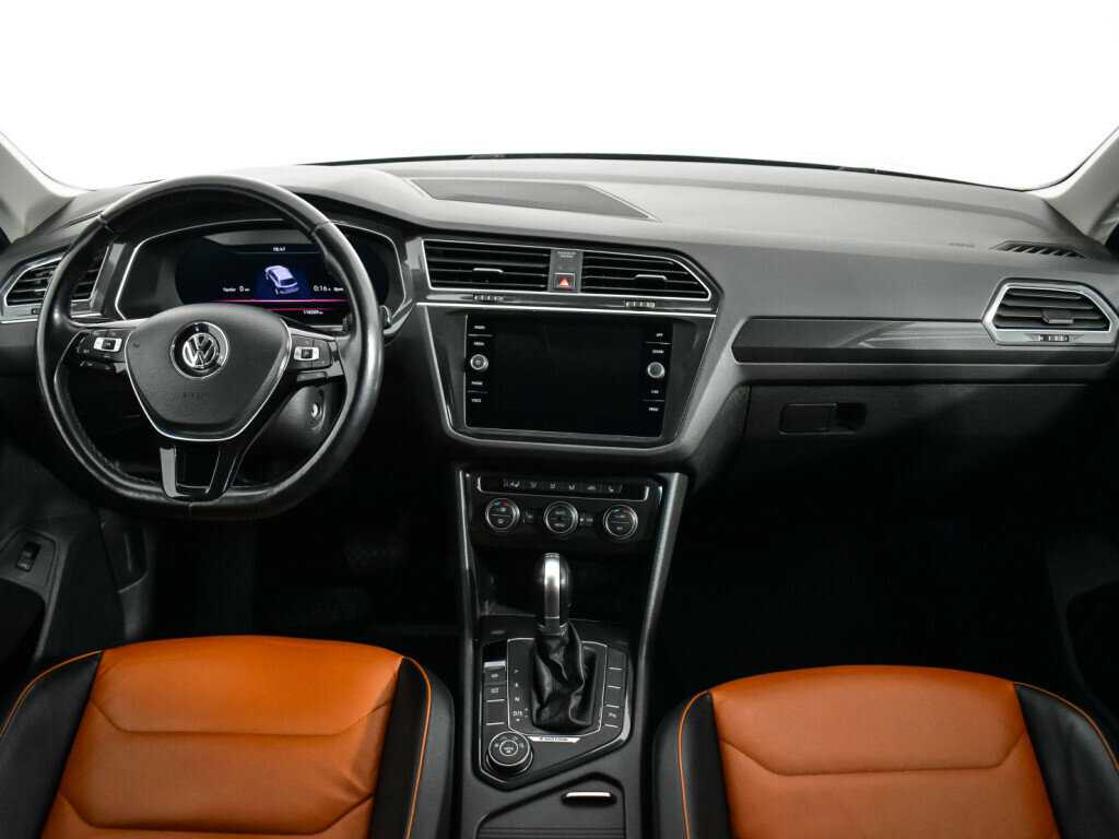 Volkswagen Tiguan 2018 года с пробегом. Фото: #11