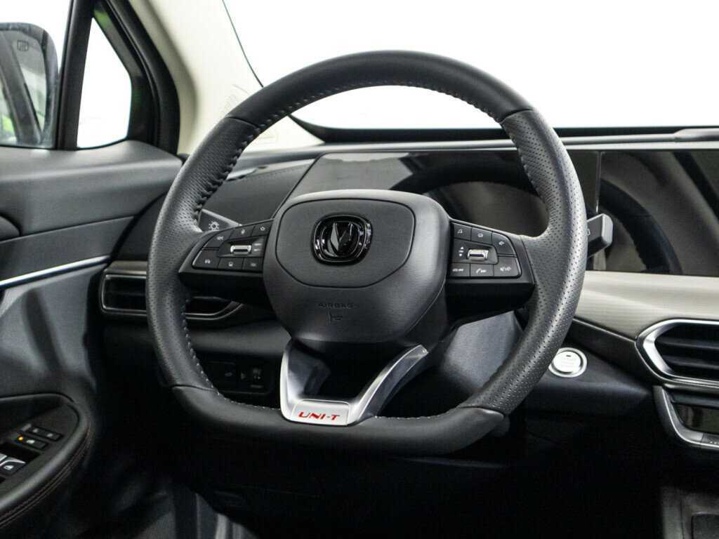 Changan UNI-T 2023 года с пробегом. Фото: #19