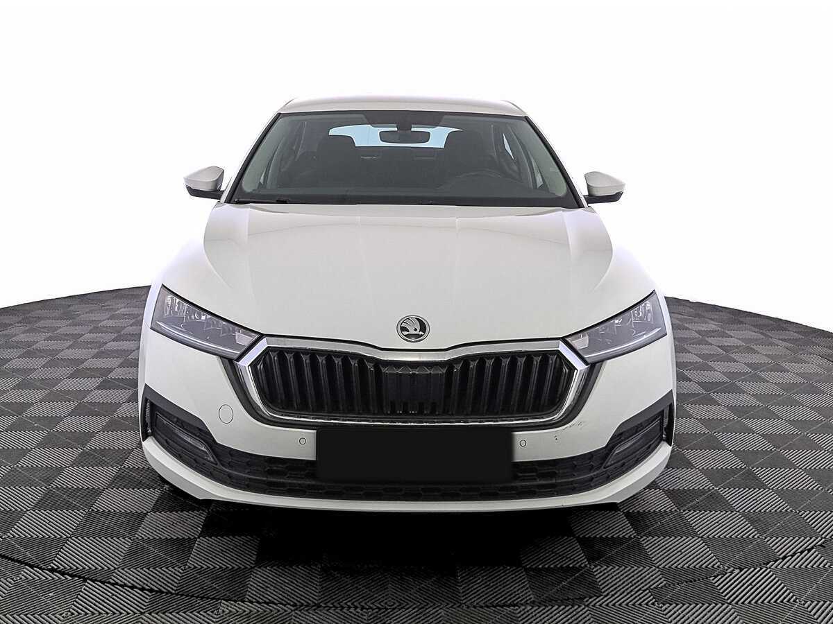 Skoda Octavia 2021 года с пробегом. Фото: #1