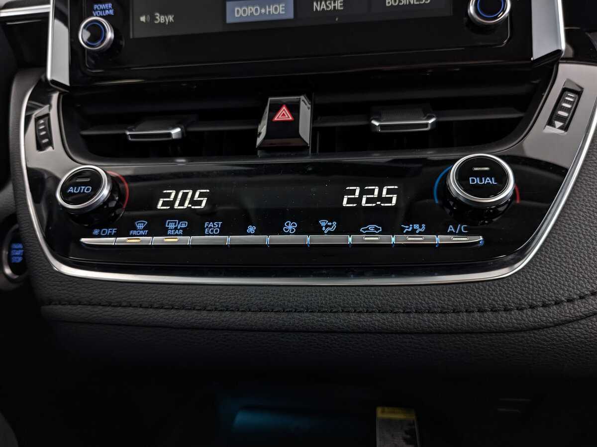 Toyota Corolla 2021 года с пробегом. Фото: #24