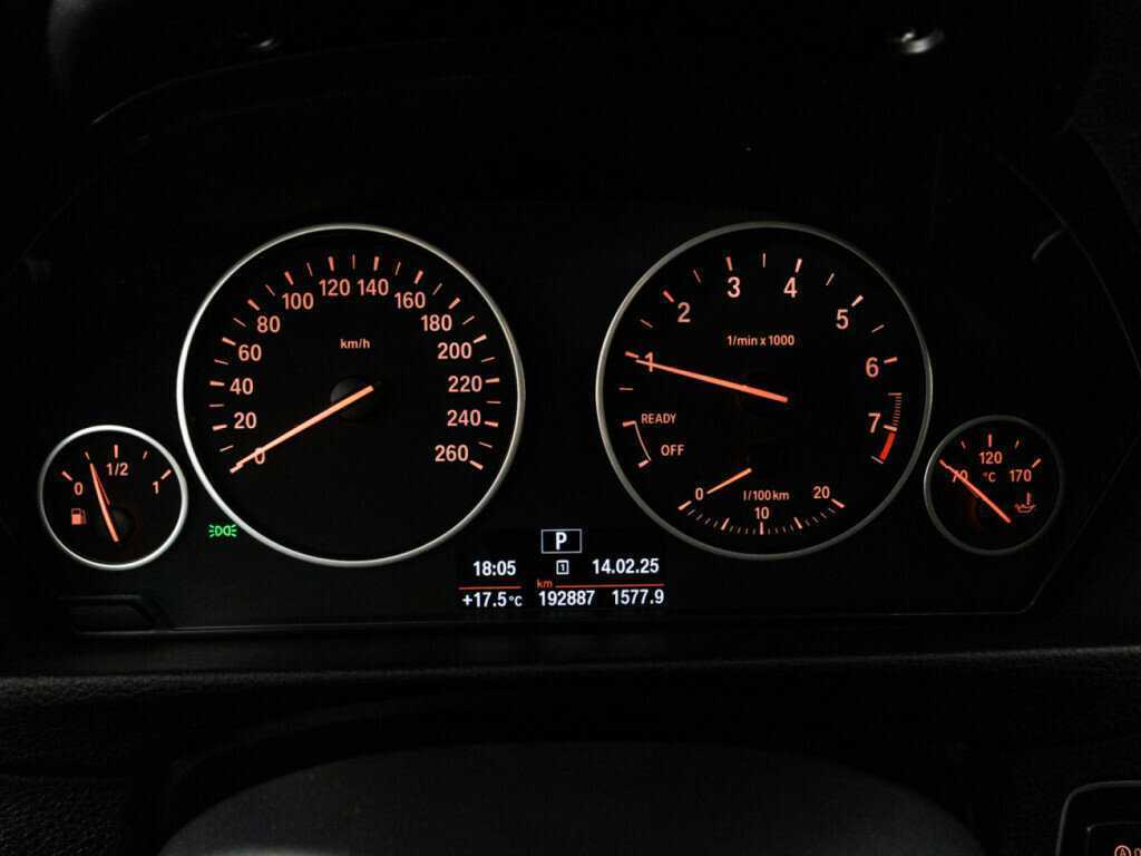 BMW 3 серии 2016 года с пробегом. Фото: #11