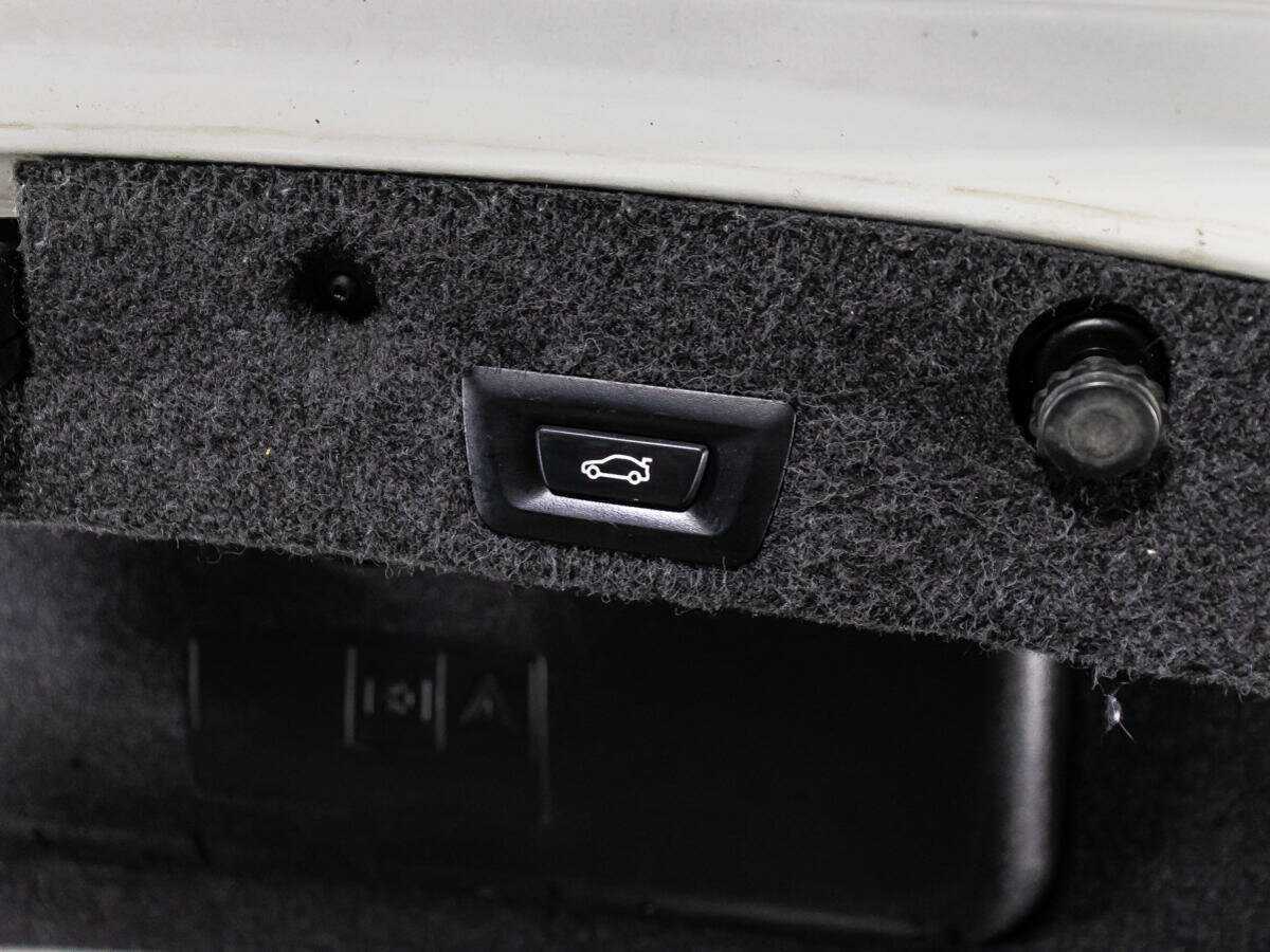 BMW 5 серии 2012 года с пробегом. Фото: #15