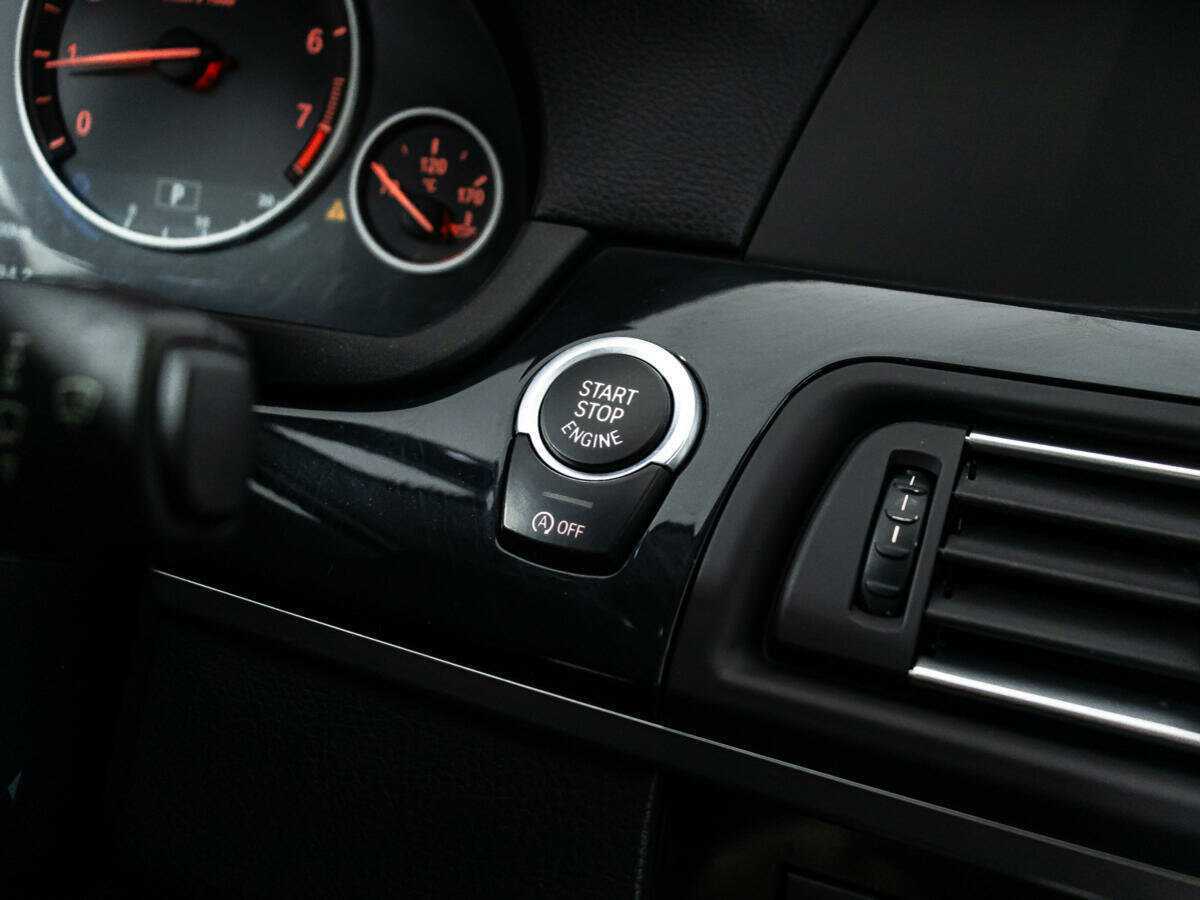 BMW 5 серии 2012 года с пробегом. Фото: #20