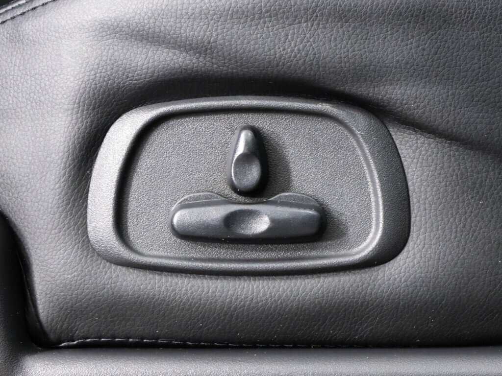 Mitsubishi Pajero 2013 года с пробегом. Фото: #22