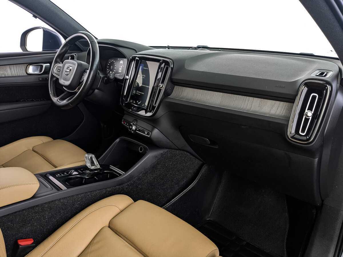 Volvo XC40 2019 года с пробегом. Фото: #9