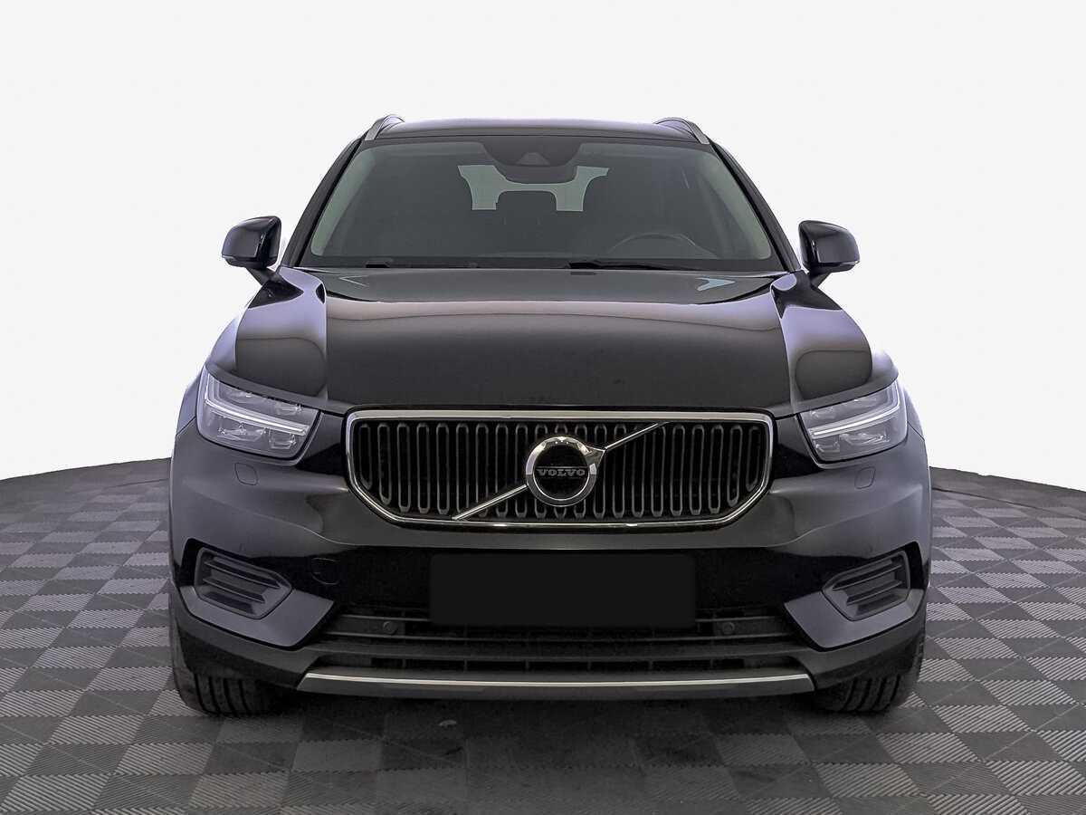 Volvo XC40 2021 года с пробегом. Фото: #1