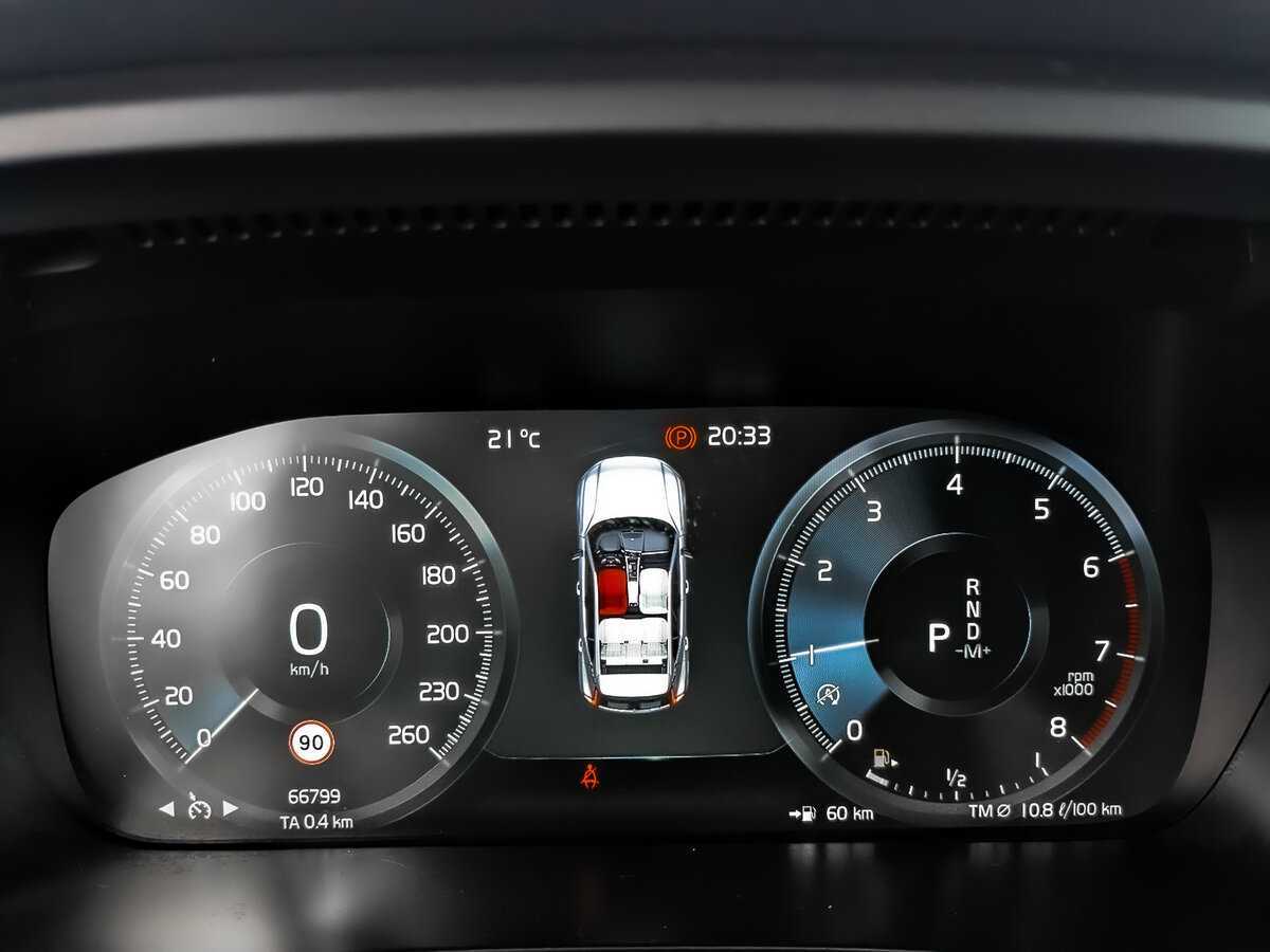 Volvo XC40 2021 года с пробегом. Фото: #15